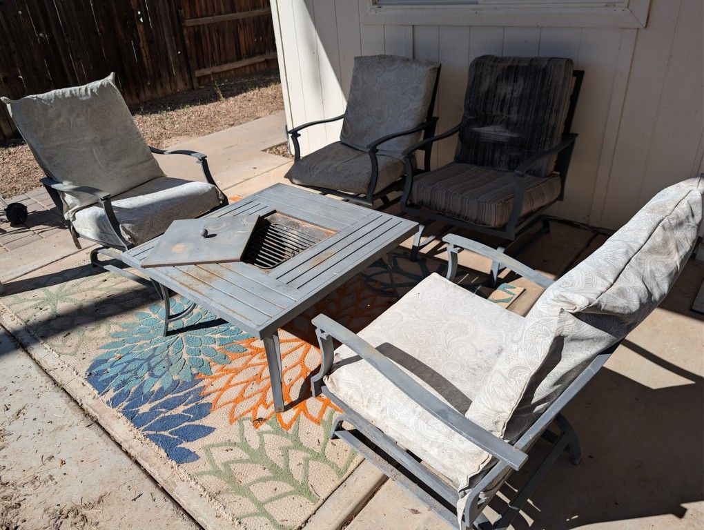 Outdoor Patio Set with Built-In Fire Pit / BBQ Table – $50 (or best offer)