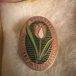 Volunteers Treasure All Seasons Flower Lapel Pin Hat Vest EUC K497