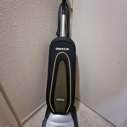 Oreck Vacuum Cleaner 
