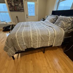 Queen Mattress & Box Spring 