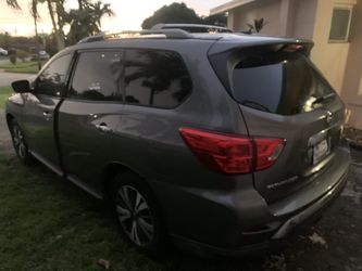 2017 Nissan Pathfinder