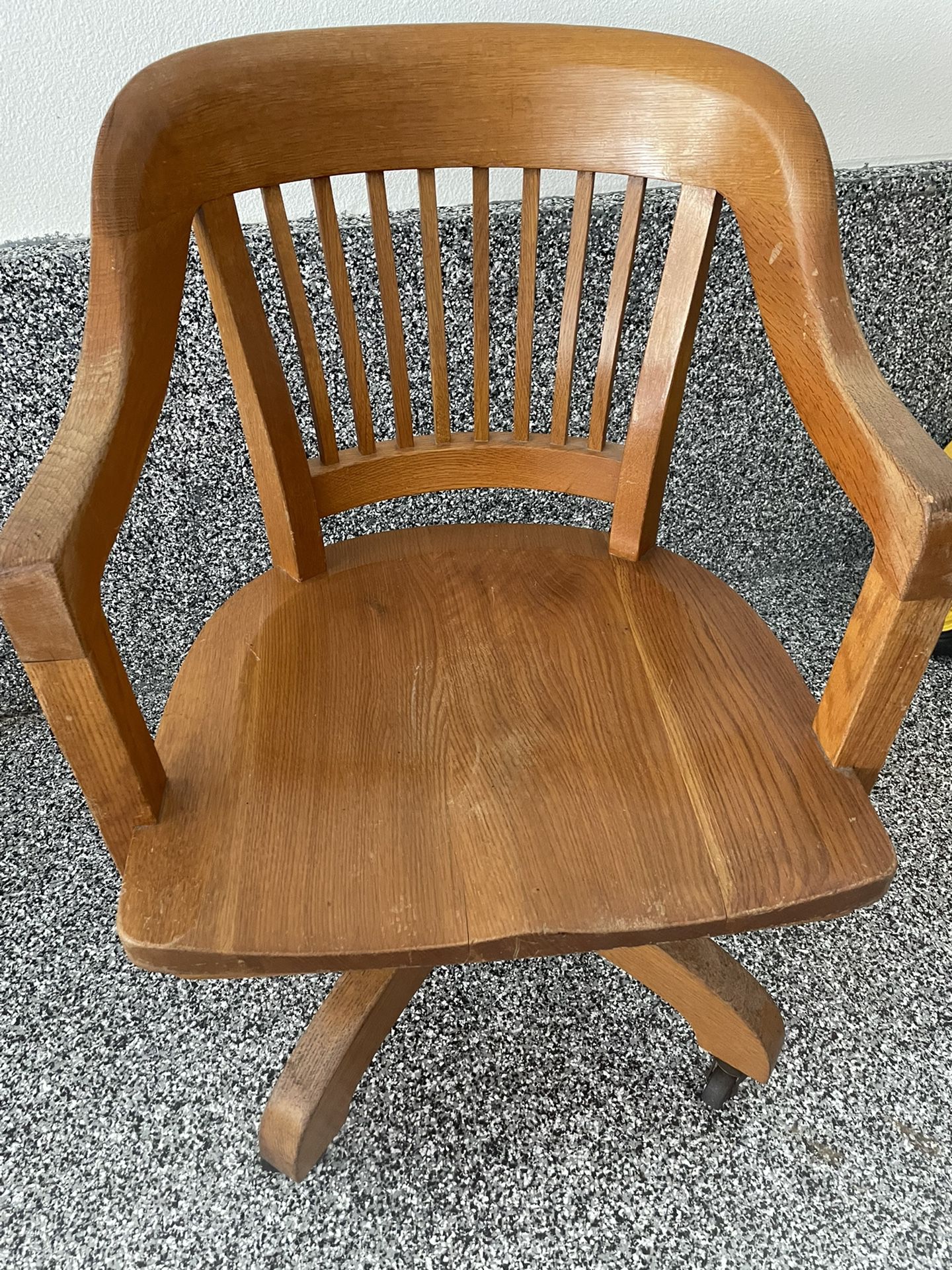 Antique oak swivel tilt back bankers office Jurry chair