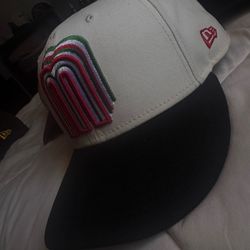 3 fitted new era hats and 2 snap backs