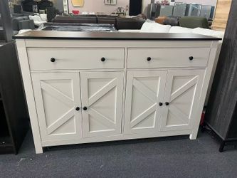 White Sideboard，$180