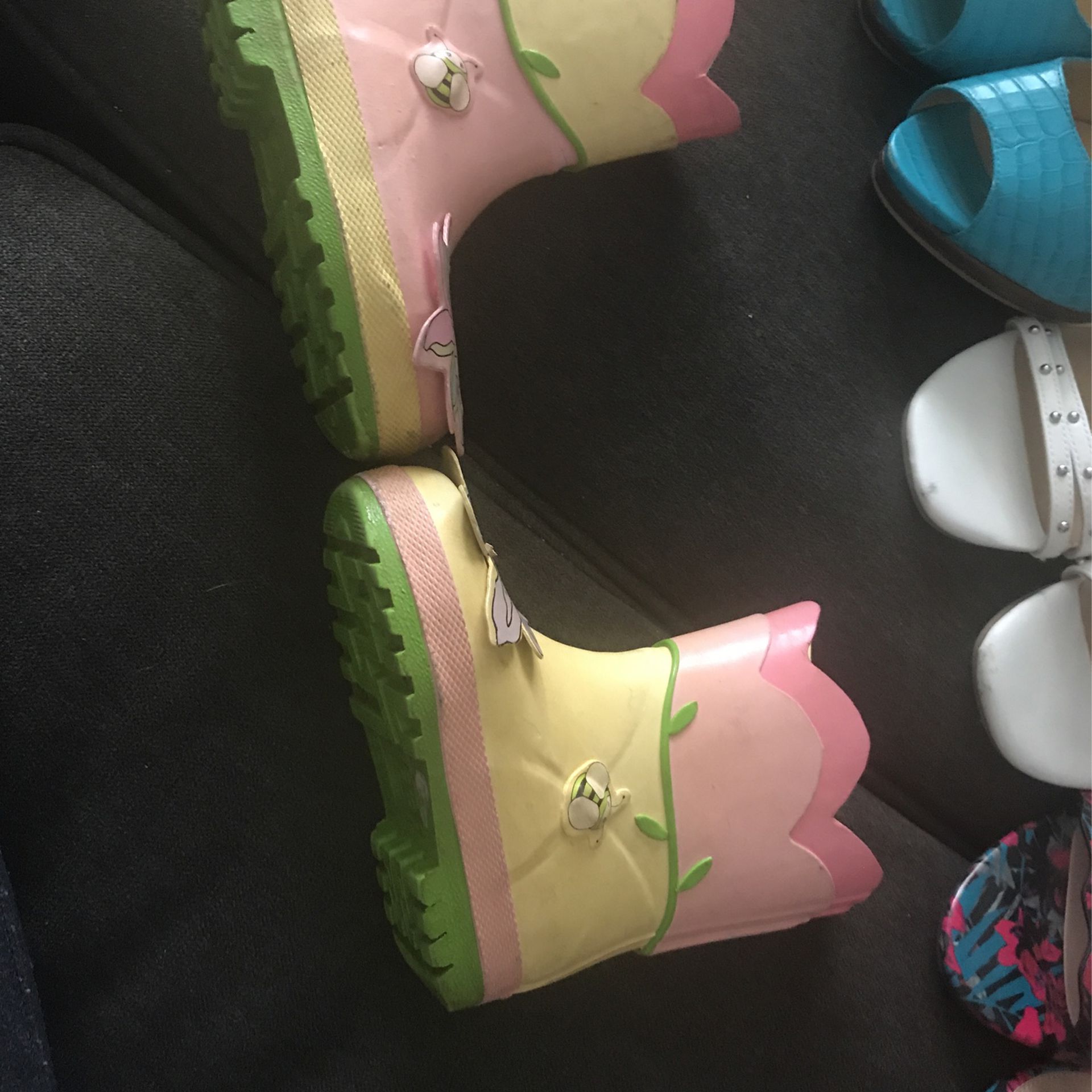 Adorable Rain Boots For Toddler Girl