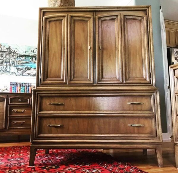 Mid century modern Thomasville gentleman’s Chest dresser for Sale in