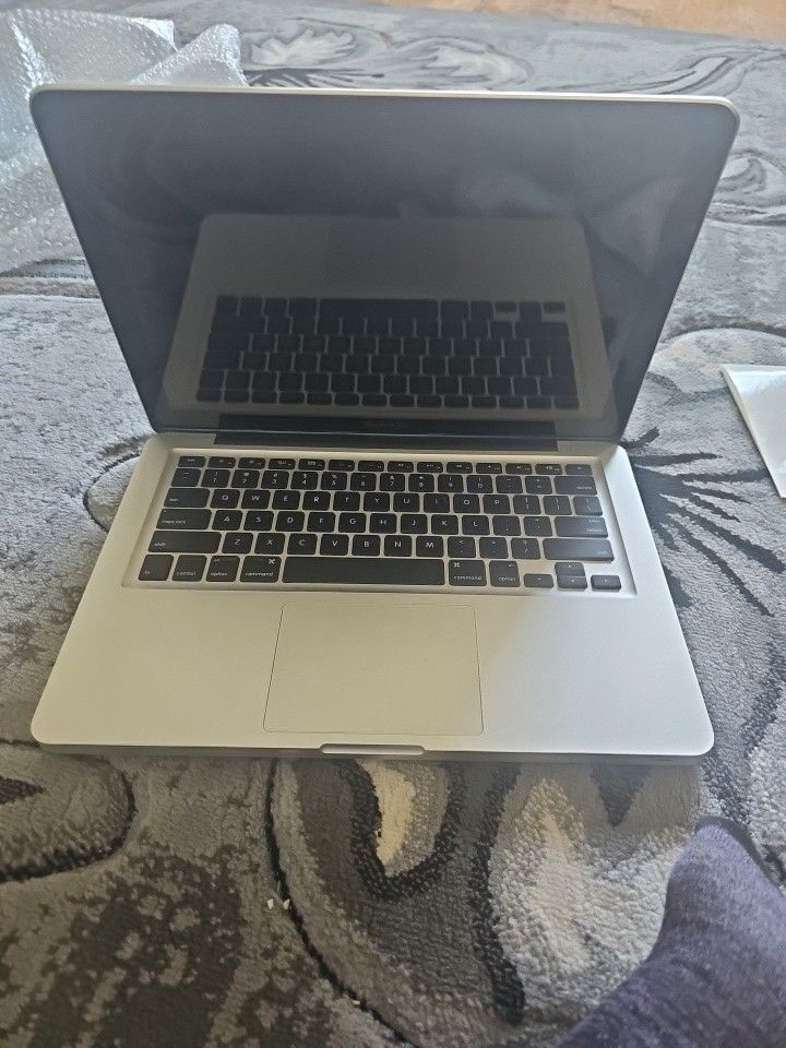 MacBook Pro 500gb