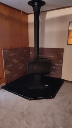 Wood burning stove