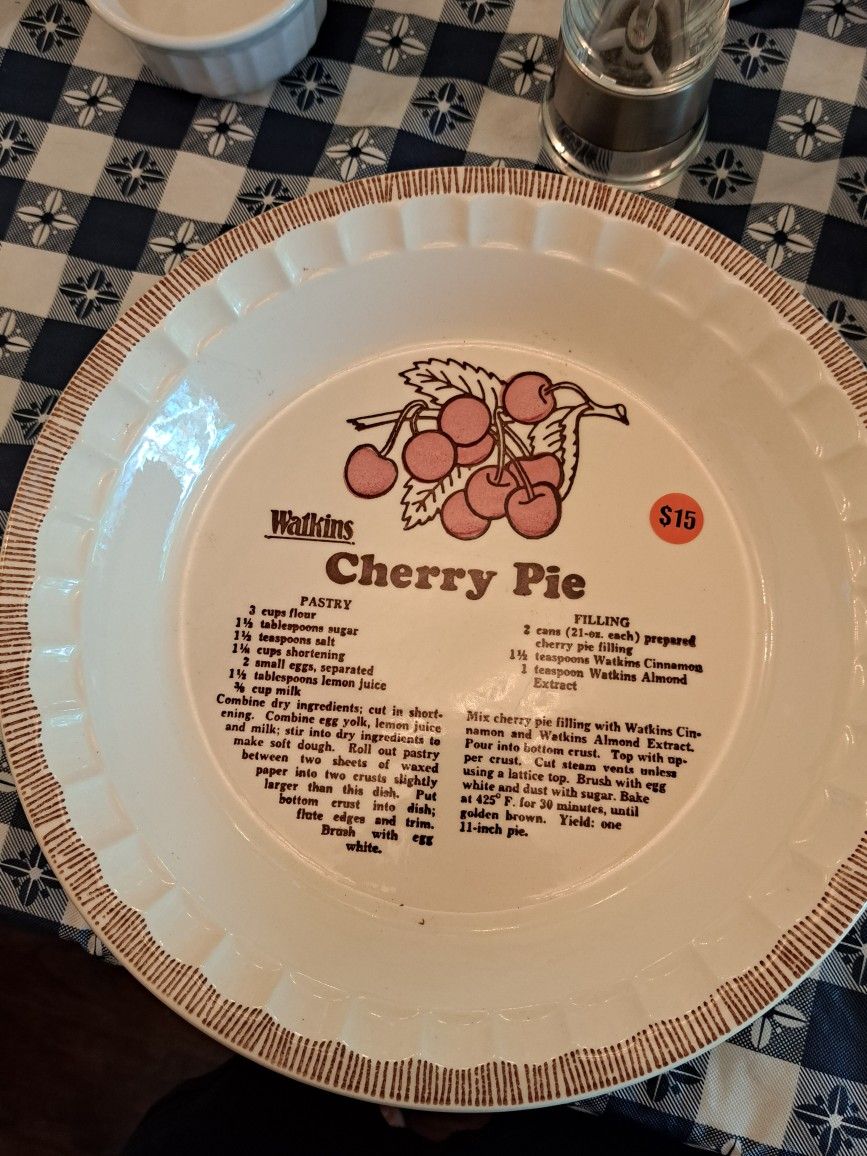 Watkins Collector Pie Pan