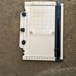 We R Memory Keepers Paper Trimmer