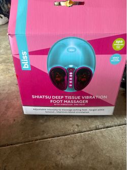 Shiatsu deep tissue vibration foot massager with heat