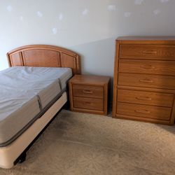 Queen Bedroom Set
