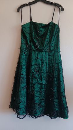 Beautiful Fancy Green Dress Size Large