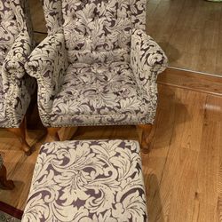 Wing Back Chair With Ottoman
