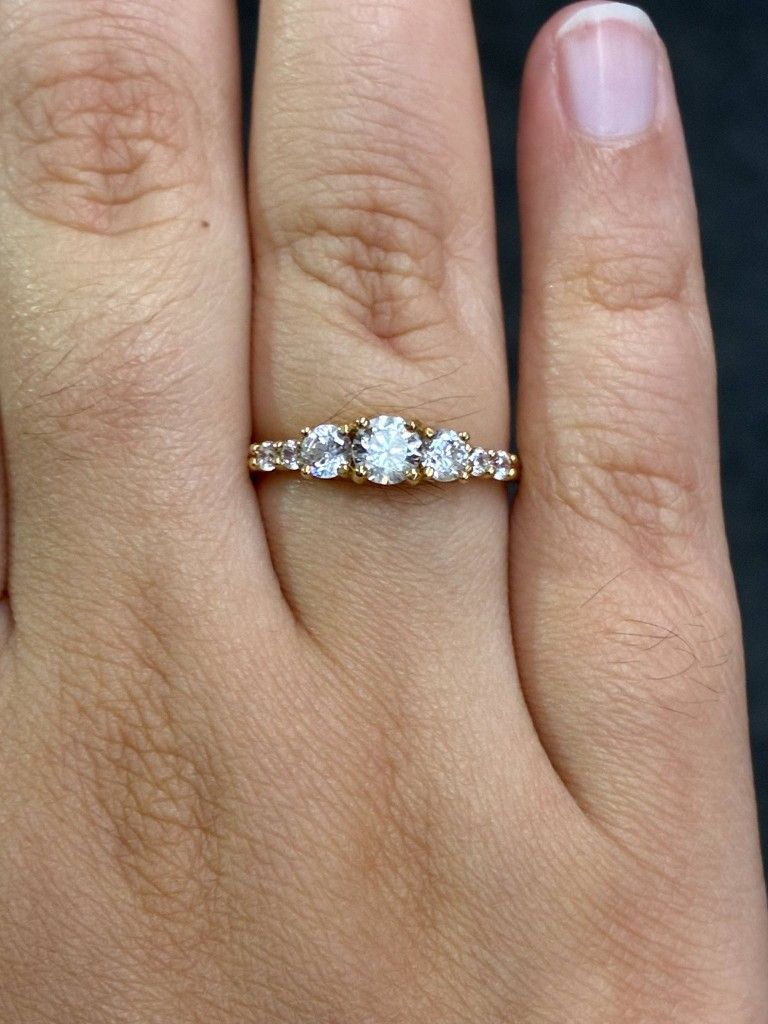 14K Cubic Zirconia Gold Ring
