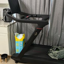 Peloton Treadmill For Sale $1200