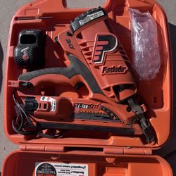 Pasload Framing Nailer 30 Degree   Lithium Ion Battery 