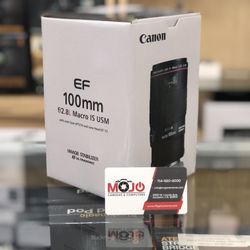 Canon Ef 100mm F/2.8 Macro Lens