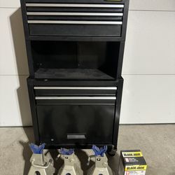 Stanley Tool Box And Jack Stands