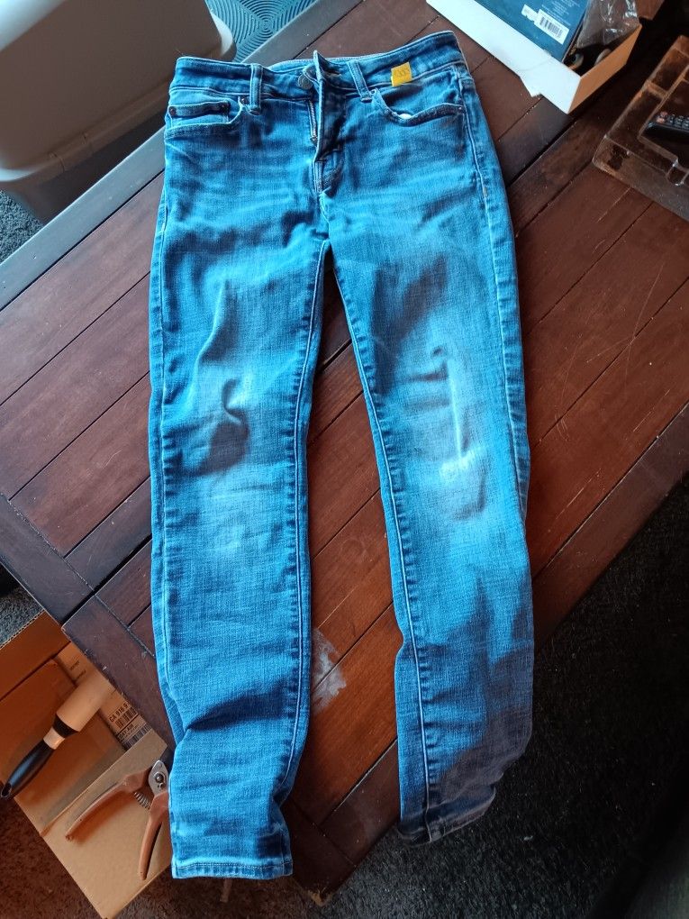 American Eagle 29 × 30 Skinny Jeans