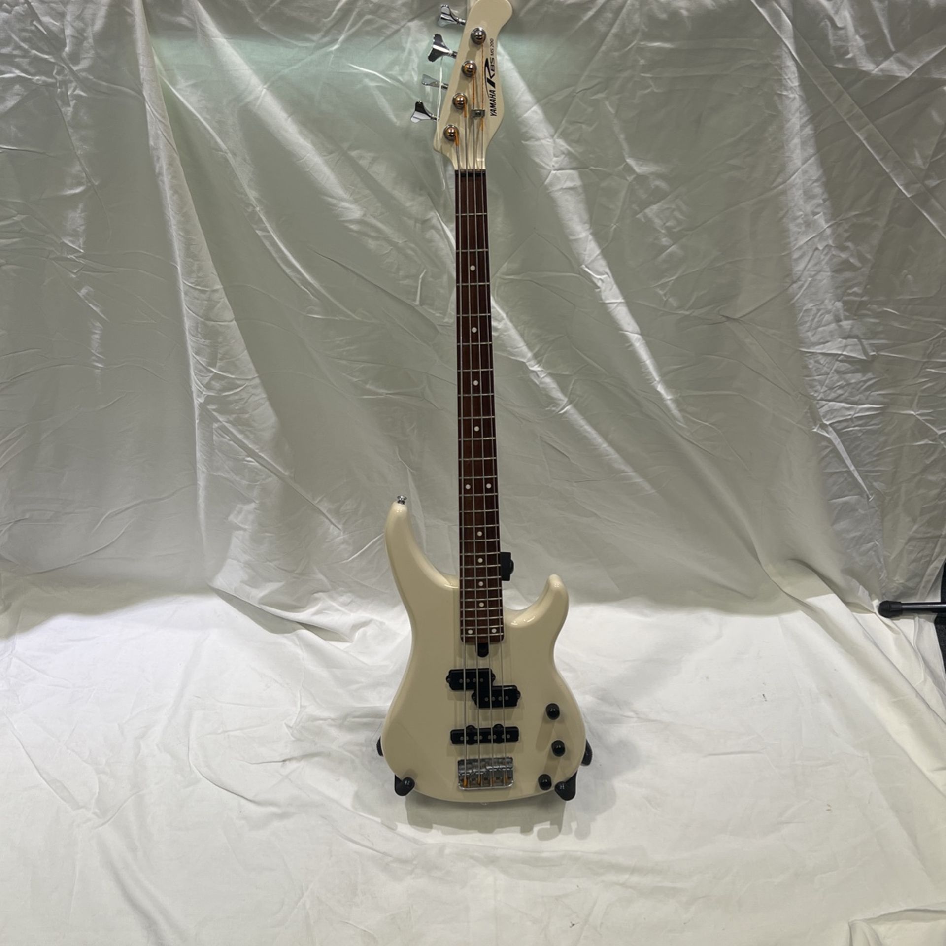 Yamaha RBS MS200 Electric Bass Guitar for Sale in Costa Mesa