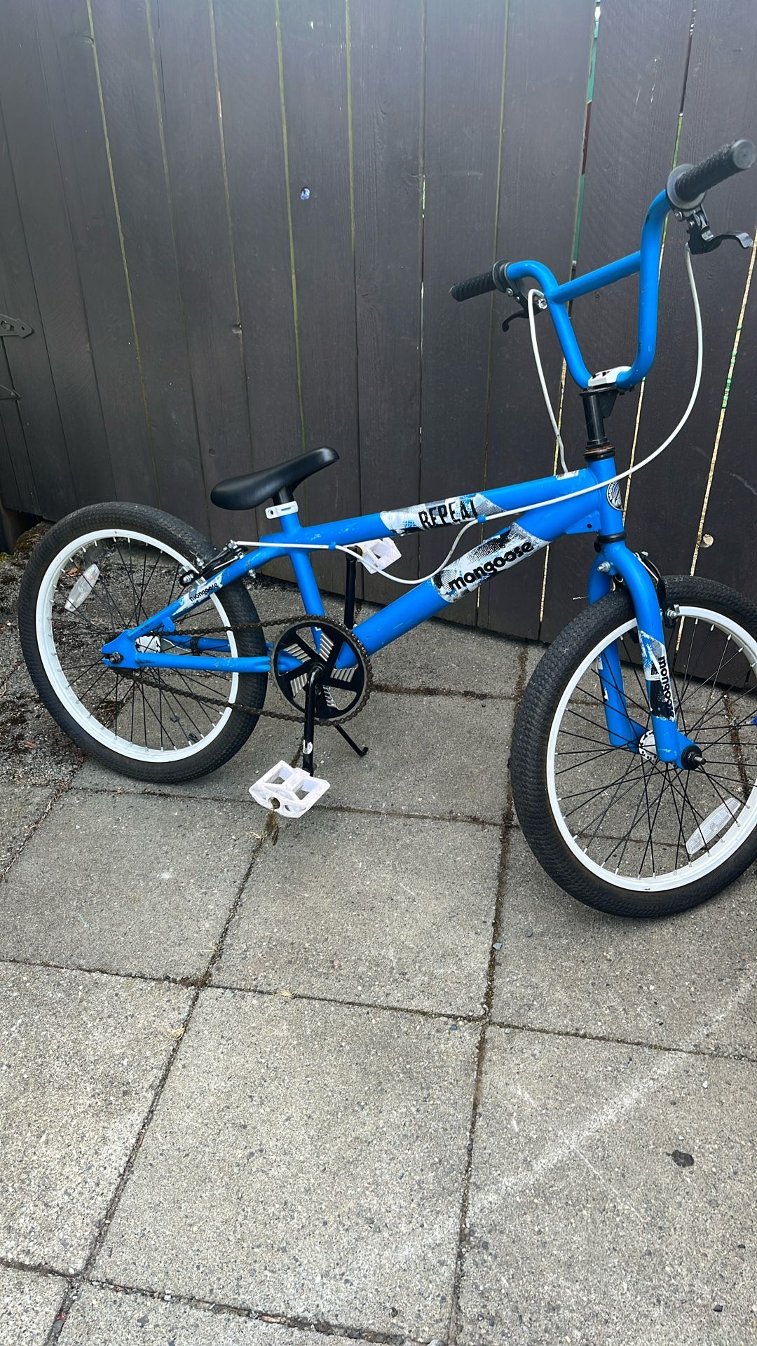 Mongoose Bike Repeat BMX