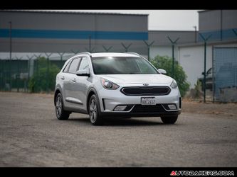 2017 Kia Niro EX