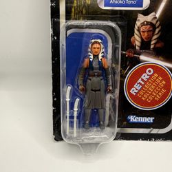 Star Wars The Mandalorian  Ahsoka Tano Action Figure 