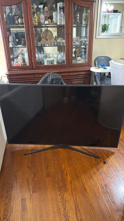 Samsung 65 ‘ Flat Screen TV