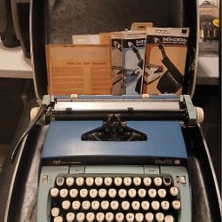 Smith Corona Galaxy Twelve Type Writer 