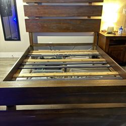 Queen Wooden Bed Frame 