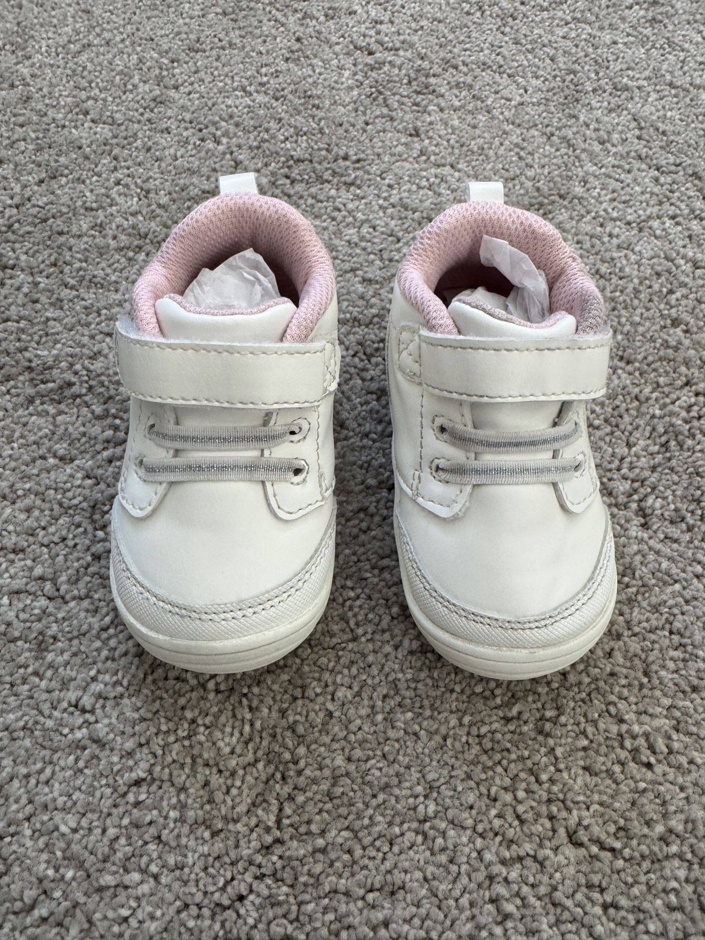 ***Stride Rite 360 White/Pink Size 4M***