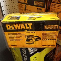 DEWALT 5" (127 mm) VARIABLE SPEED HOOK & LOOP RANDOM ORBIT SANDER