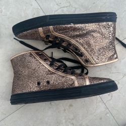 Gucci Sneakers Size 8 