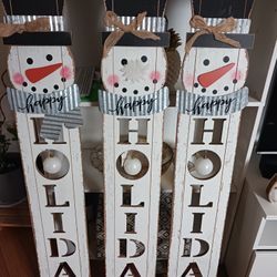 🎄 Wooden Snowman “Happy Holiday” Porch Signs – Set of 3 🎄