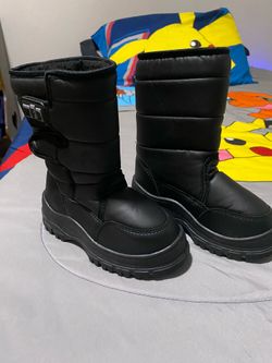 Black Kids’ Snow Boots