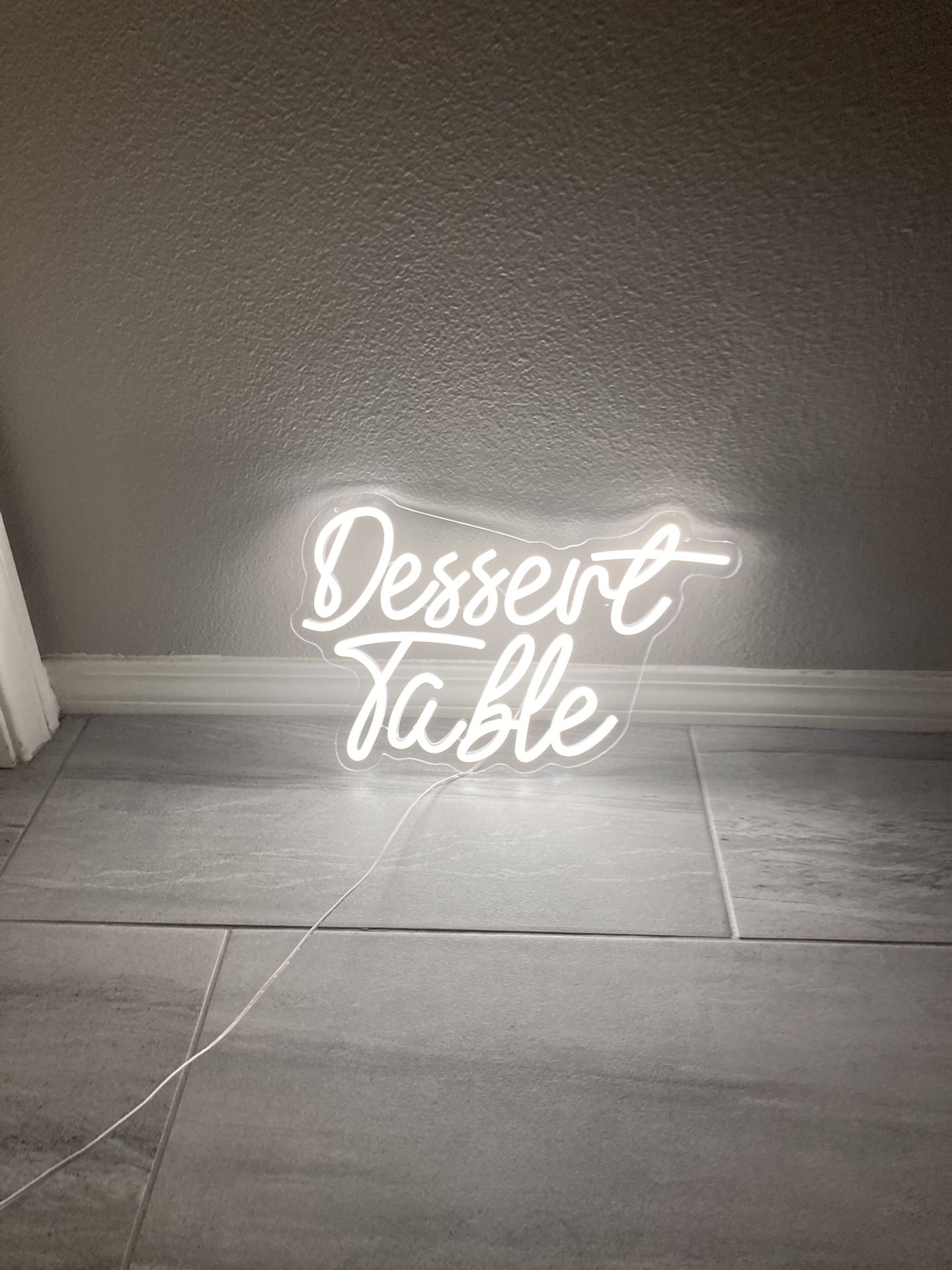 Dessert Table LED