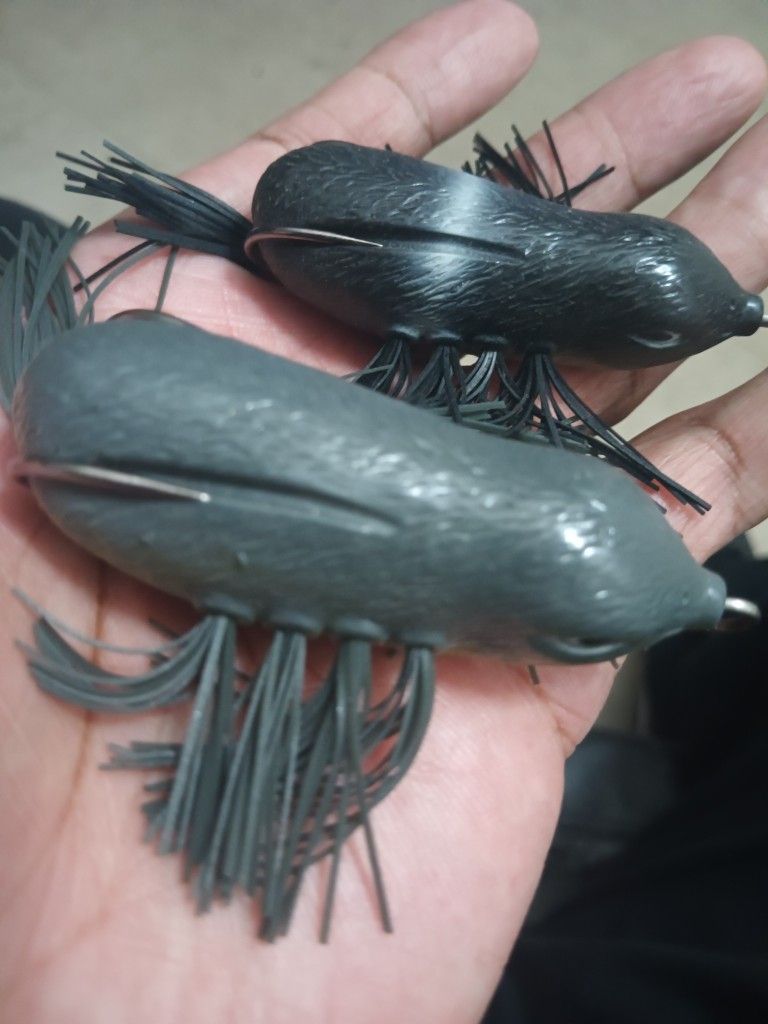 Flippin The Bird Hollow Body Topwater Baits