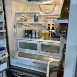 Kitchen aid Refrigerator