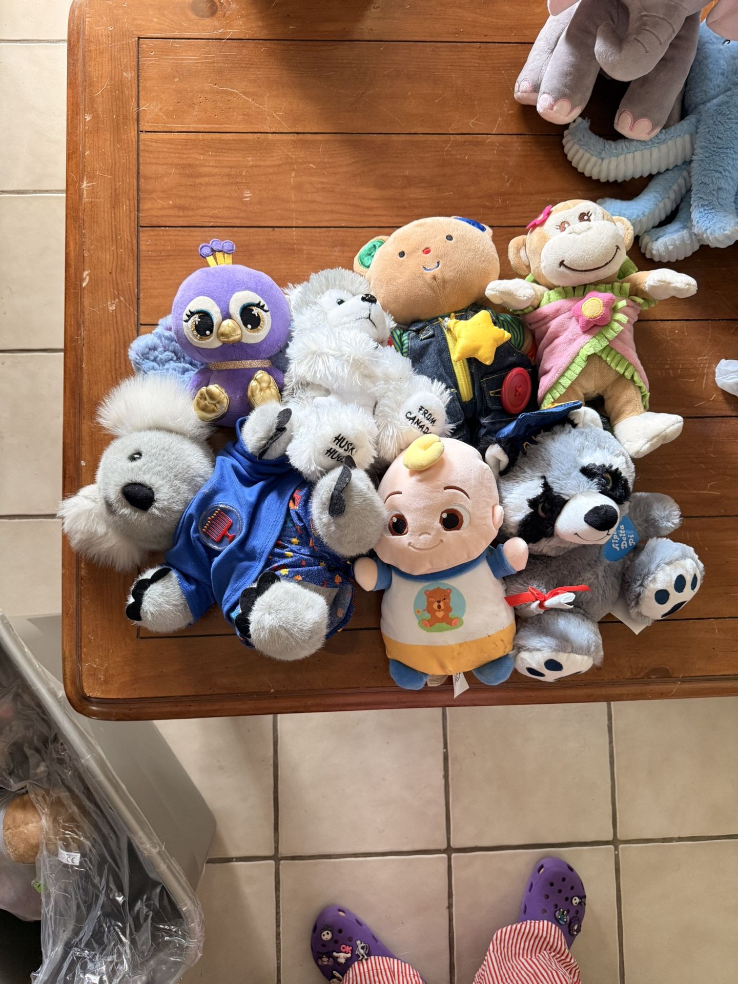 7 medium sized plushies