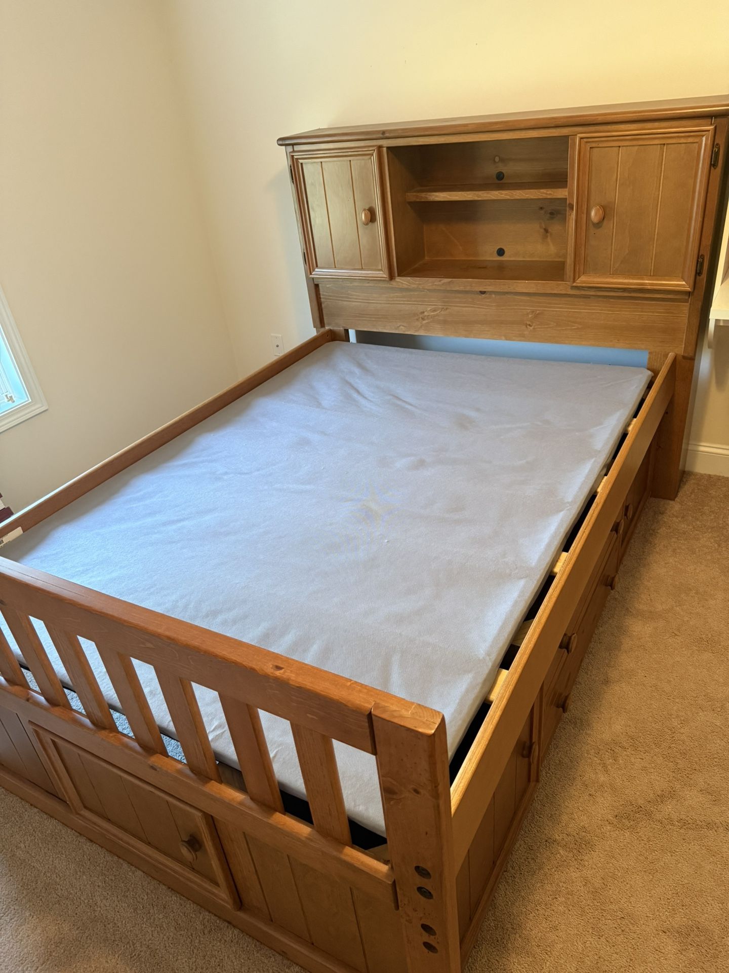 Full Size Bed