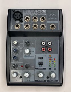 Behringer XENYX 502 5-Input Compact Mixer