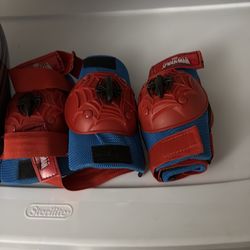 Kids spider man elbow and knee pads