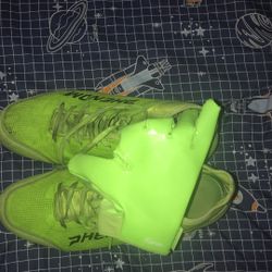 Green Phenom Cleats & Gloves