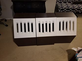 Bookcase/ storage shelf