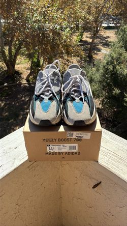 Adidas Yeezy Boost 700 Wave Runner Sneaker Size 11.5