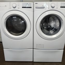 BEAUTIFUL LG WASHER AND ELECTRIC DRYER SET IN EXCELLENT CONDITIONS 