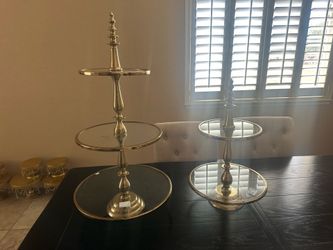 Glass Cupcake Stands