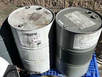55 gallons sealed metal drums $20
