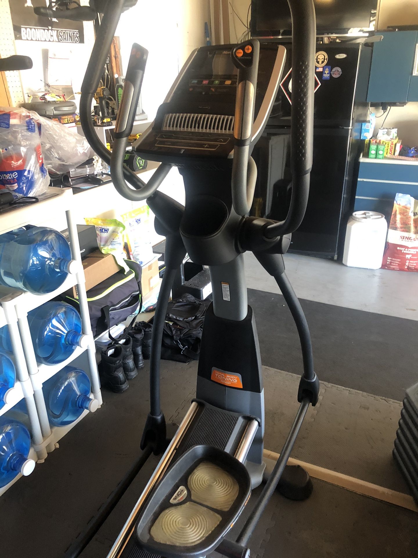 NordicTrack elliptical auto strider 990 Pro